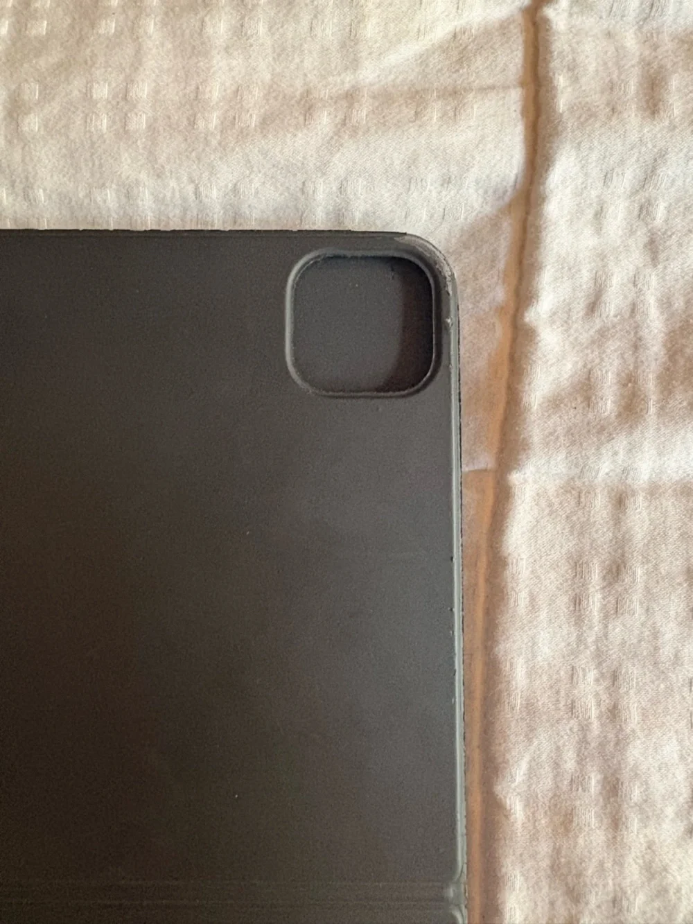 Apple Black Magnetic Tablet Keyboard Case
